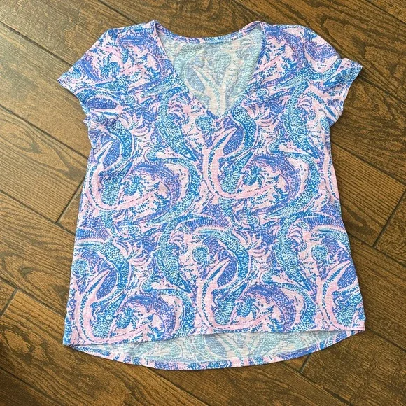 Lilly Pulitzer Coastal Blue Maybe Gator Etta V-Neck Top - Size XL - Picture 3 of 12